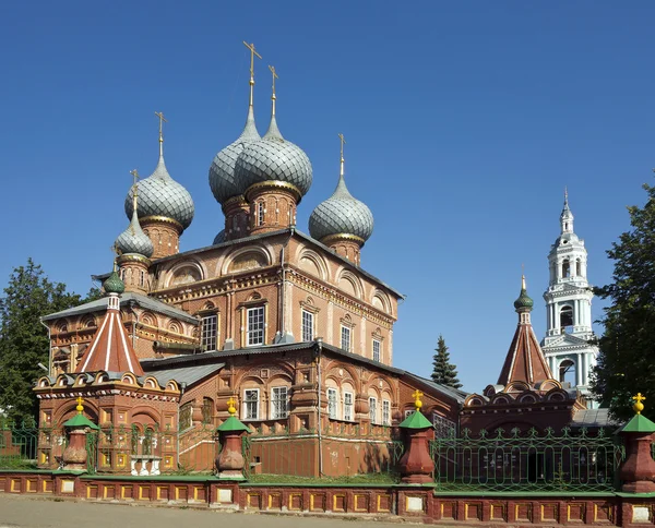 La Iglesia de la Resurrección en la Debra, Kostroma —  Fotos de Stock