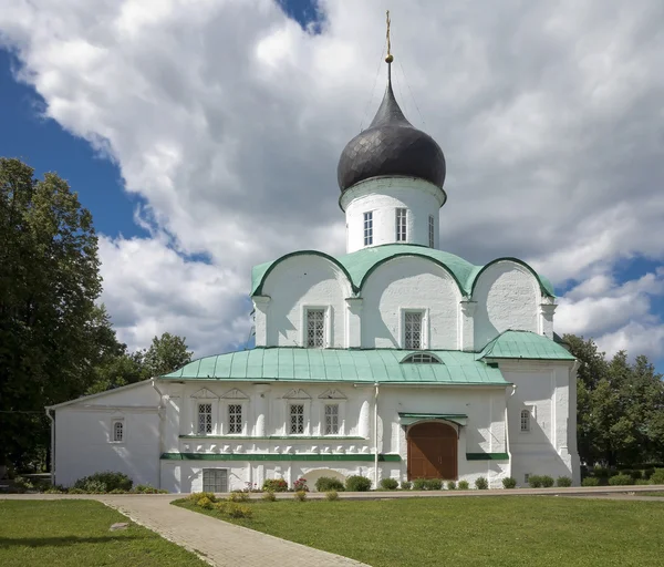 Katedra Świętej Trójcy w centrum Sankt Petersburga sloboda — Zdjęcie stockowe