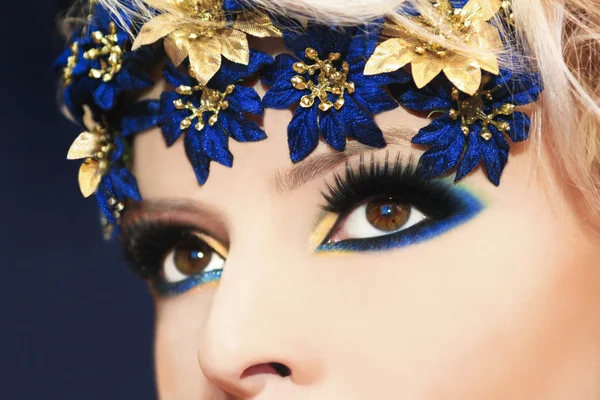 Blaues Make-up. — Stockfoto