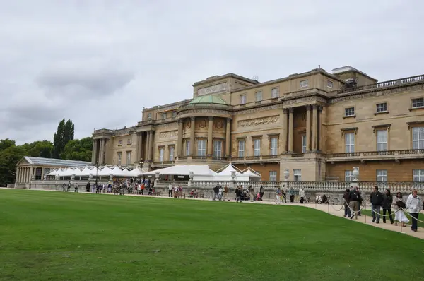 Buckingham palats i London — Stockfoto