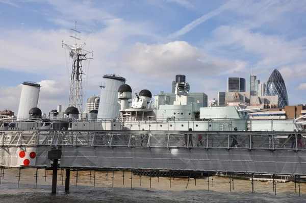 HMS belfast i london — Stockfoto