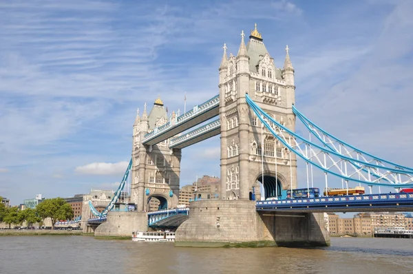 Tower Bridge in London — Stockfoto