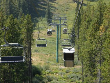 Lake louise gondol ve chairlifts banff national park, alberta, Kanada