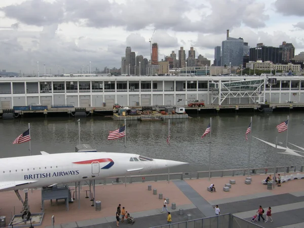 Museu Intrepid em Nova York — Fotografia de Stock