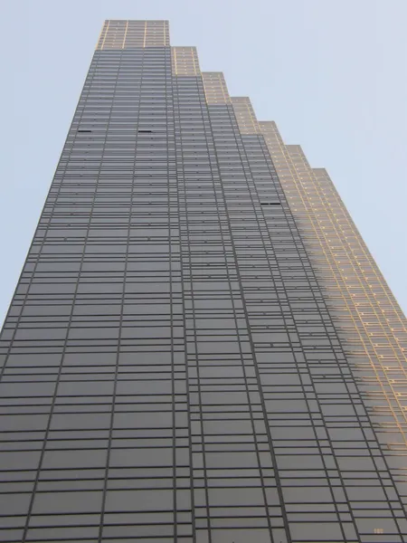 Ουρανοξύστης μέσα πόλη της Νέας Υόρκης — Φωτογραφία Αρχείου