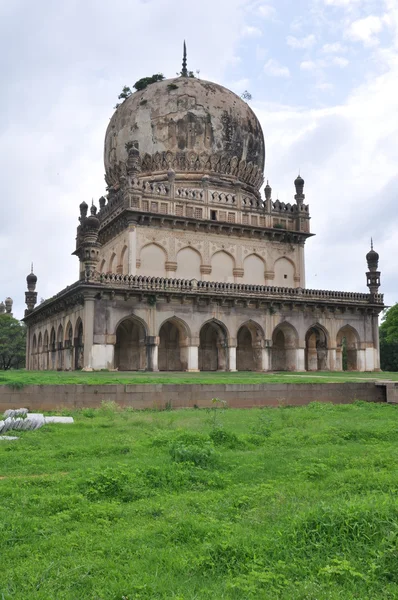 Qutb shahi groby w hyderabad, Indie — Zdjęcie stockowe