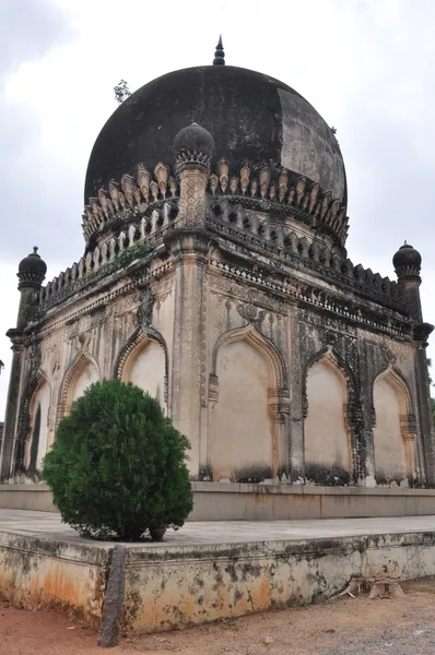 Qutb Tumbas Shahi en Hyderabad, India — Foto de Stock