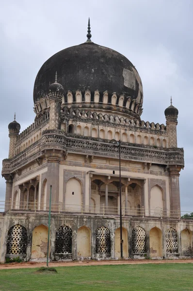 Qutb Tumbas Shahi en Hyderabad, India — Foto de Stock