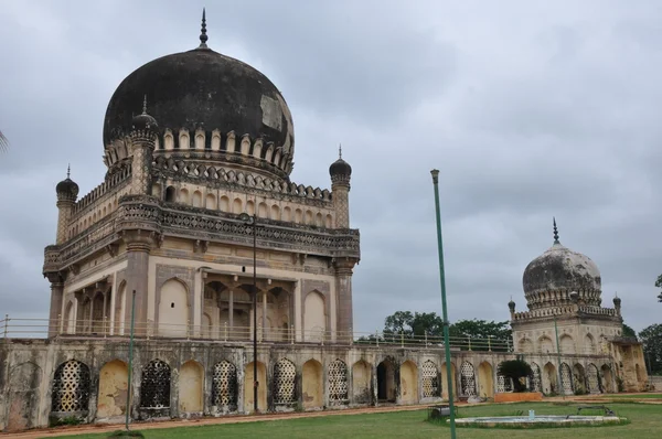 Túmulos Qutb Shahi em Hyderabad, Índia — Fotografia de Stock