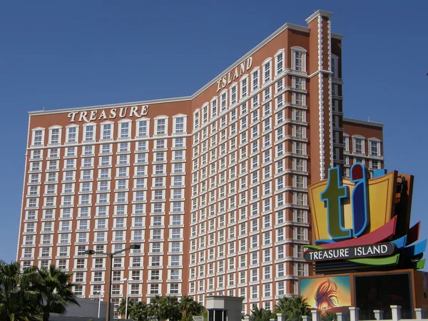 Treasure Island Hotel and Casino in Las Vegas — Stock Photo, Image