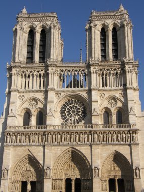 Paris 'teki Notre Dame Katedrali