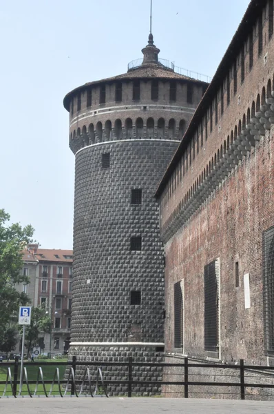 De Sforza kasteel in Milaan, Italië — Stockfoto
