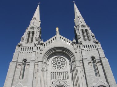 Tapınak ve Katedrali, ste anne de beaupre