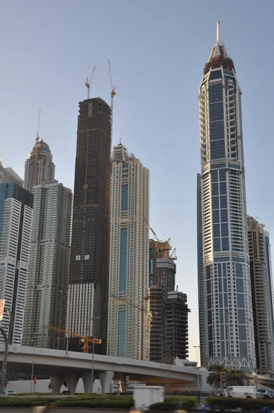 Хмарочоси в Дубаї — стокове фото