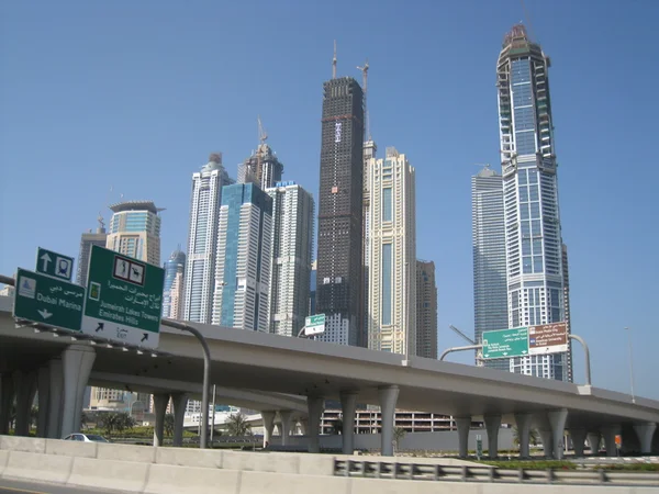 Хмарочоси в Дубаї — стокове фото