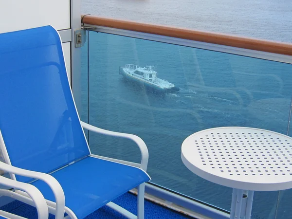 Bir yolcu gemisi bir kabinde balkon — Stok fotoğraf