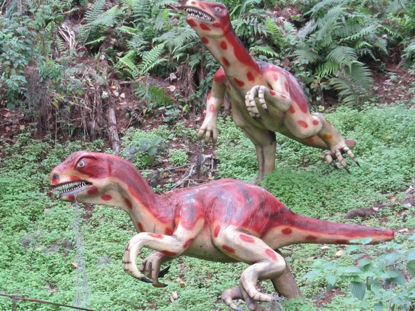 Repliki dinozaurów — Zdjęcie stockowe