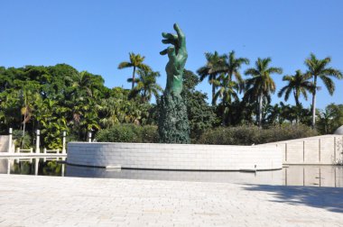 Holocaust memorial Miami