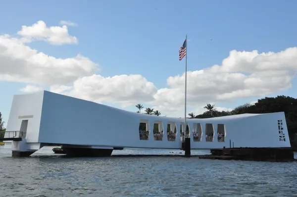 USS Arizona Memorial at Pearl Harbor — Stock Photo, Image