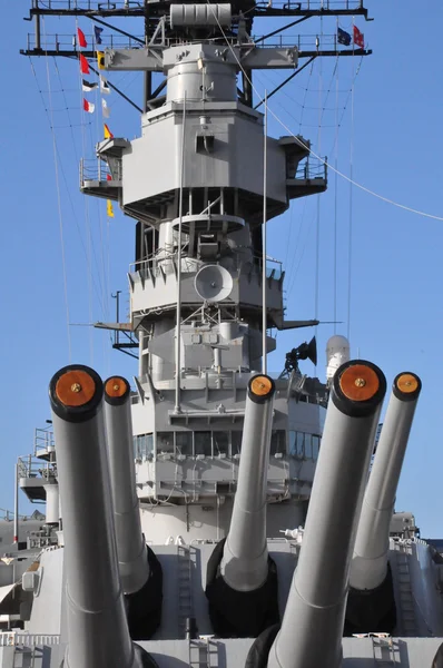 USS "Missouri" pancernik w pearl harbor — Zdjęcie stockowe