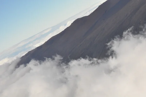 マウイ島ハレアカラ火山のクレーターのビュー — ストック写真