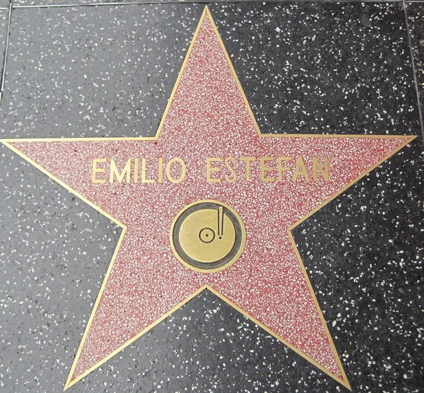 Emilio Estefan stjärna på Hollywood Walk of Fame — Stockfoto