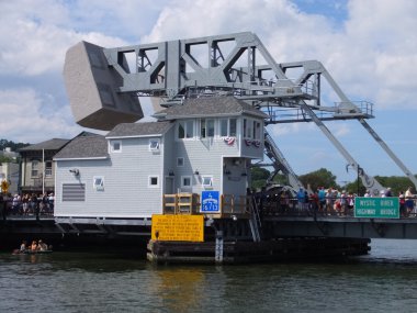 Mystic river Baskül köprü Connecticut