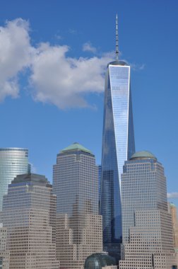 aşağı manhattan skyline bir Dünya Ticaret Merkezi ile