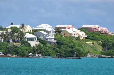 bermuda evlerde