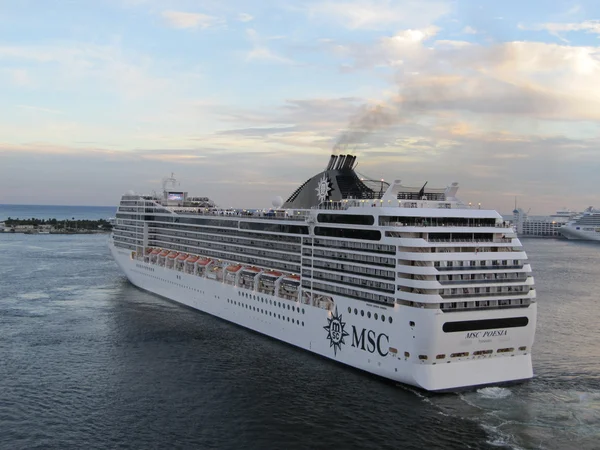 MSC Poesia