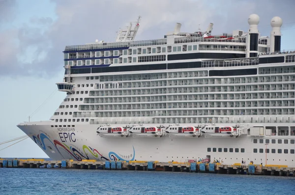 Norwegian Epic — Stock Photo, Image