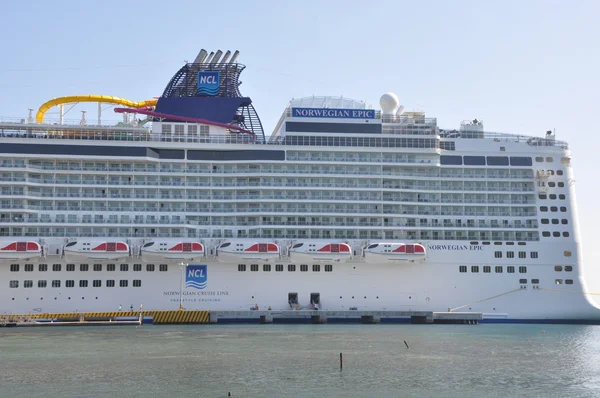 Norwegian Epic — Stock Photo, Image