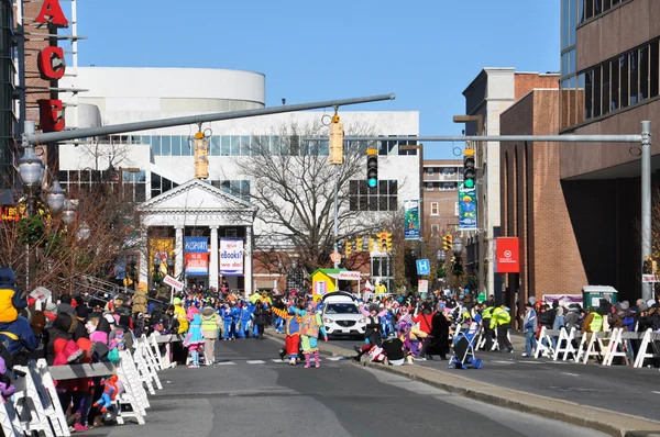 20: e årliga ubs thanksgiving paraden spektakulära, i stamford, connecticut — Stockfoto