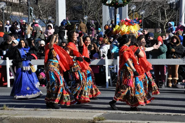 Sección India del 20º Desfile Anual de Acción de Gracias de UBS Espectacular, en Stamford, Connecticut —  Fotos de Stock