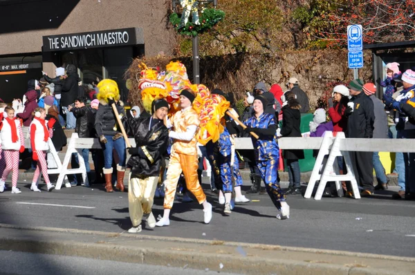20 年瑞银 (ubs) 感恩节游行壮观，在斯坦福德，康涅狄格州 — 图库照片