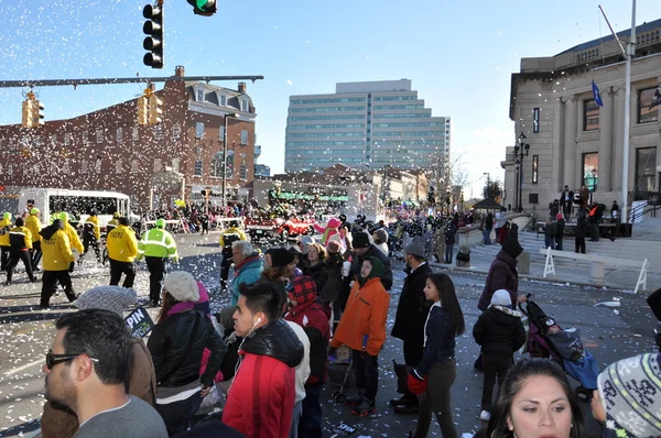 20: e årliga ubs thanksgiving paraden spektakulära, i stamford, connecticut — Stockfoto