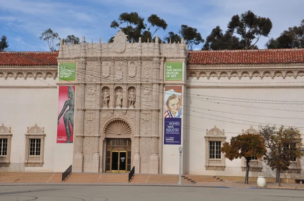 Художественный музей Сан-Диего в Бальбоа-парке в Сан-Диего, Калифорния — стоковое фото
