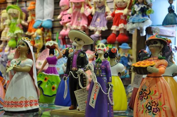 Mexican handicrafts being sold in Old Town, San Diego in California — Stock Photo, Image