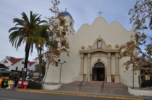 De katholieke kerk van de Onbevlekte Ontvangenis in oude stad san diego, Californië — Stockfoto