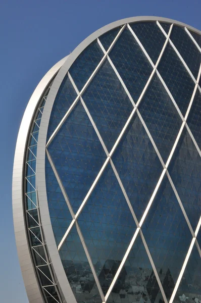 Immeuble du siège d'Aldar à Abu Dhabi — Photo