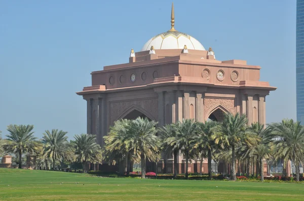 Emirates Palace en Abu Dhabi — Foto de Stock