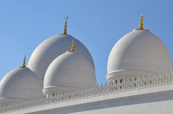 Sheikh Zayed Grande Mesquita em Abu Dhabi — Fotografia de Stock