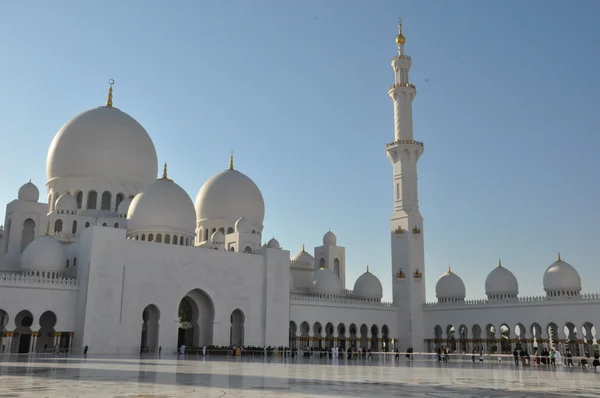 Velká mešita Sheikha Zayeda v Abú Zabí — Stock fotografie