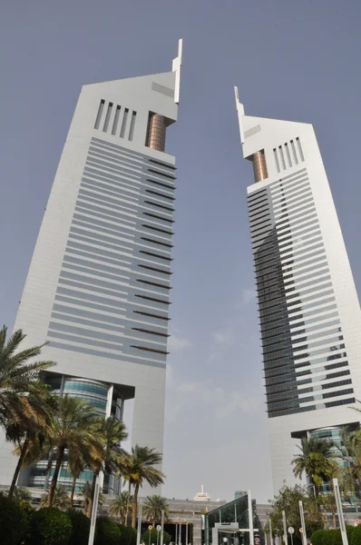 Emirates Towers, Dubai, Egyesült Arab Emírségek — Stock Fotó