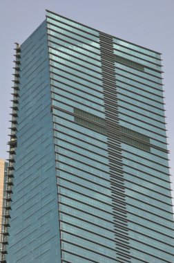 gökdelen Dubai'deki Şeyh zayed yolu üzerinde