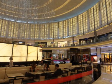 Dubai, Birleşik Arap Emirlikleri dubai Mall moda avenue