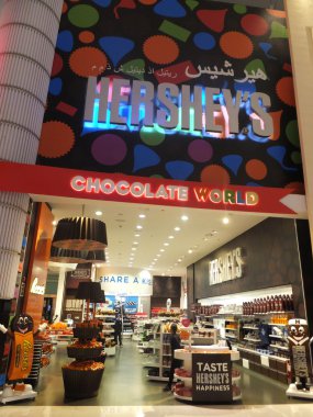 BAE dubai mall at Hershey çikolata dünya