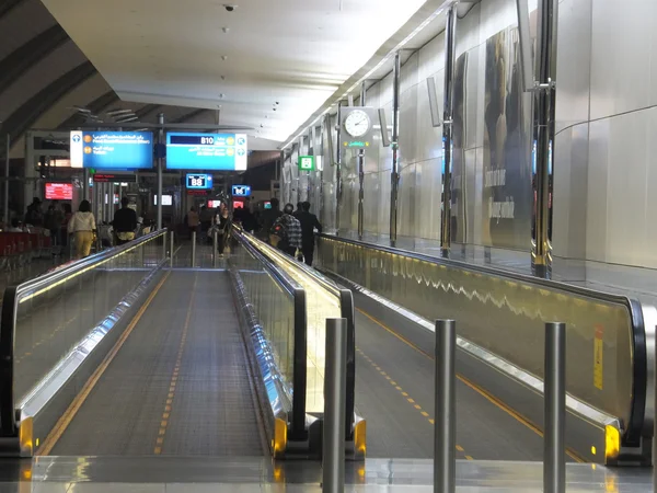 Terminal 3 (Emirates) en el Aeropuerto Internacional de Dubai — Foto de Stock