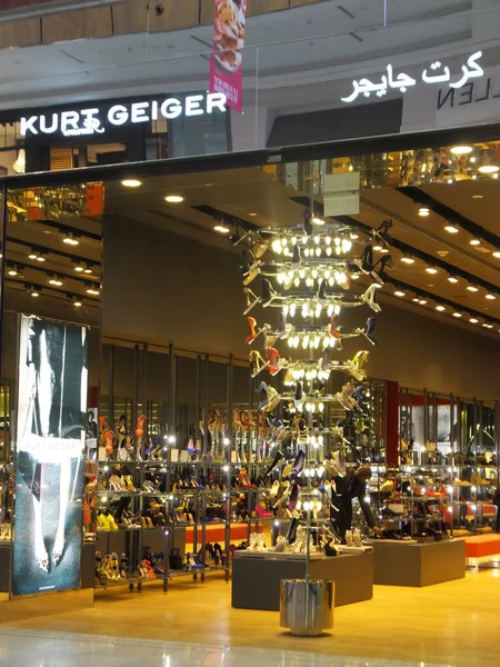 Level Shoe District al Dubai Mall a Dubai, Emirati Arabi Uniti — Foto Stock