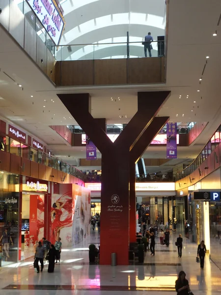 Dubai Mall en Dubai, Emiratos Árabes Unidos — Foto de Stock